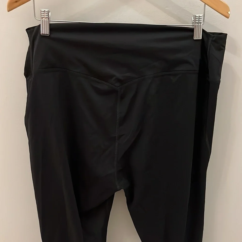 Soma Wknd 360 7/8 Leggings XXL Black Cropped